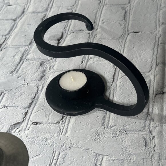 Vintage Iron Essential Oil Burner - Picture 9 of 15